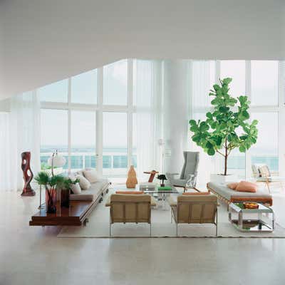  Mid-Century Modern Beach House Living Room. Santa Maria Residence by Joe Serrins Architecture Studio.