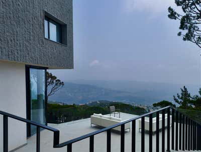 Contemporary Patio and Deck. Hillside Villa by Joe Serrins Architecture Studio.