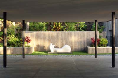 Modern Beach House Exterior. Honolulu by David Desmond, Inc..