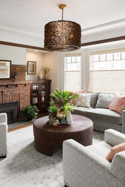  Transitional Family Home Living Room. Avenues Arts and Crafts by Suzanne Childress Design.