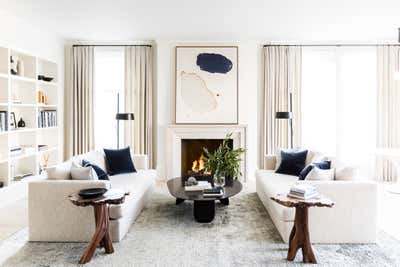  Minimalist Family Home Living Room. ALTA PLAZA by Redmond Aldrich Design.