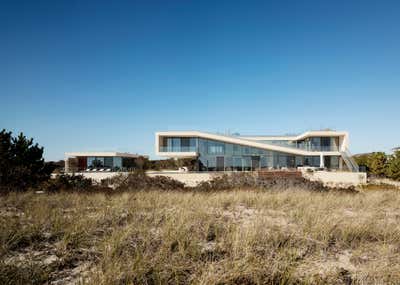 Modern Beach House Exterior. Long Island House by 1100 Architect.