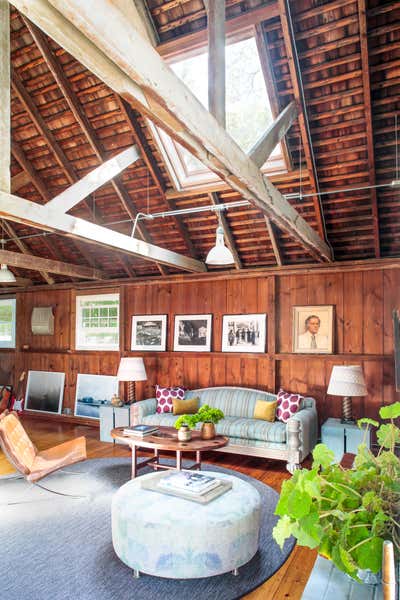  Cottage Living Room. Sagaponack Barn by Huniford Design Studio.
