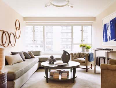  Transitional Apartment Living Room. Manhattan Apartment by Huniford Design Studio.