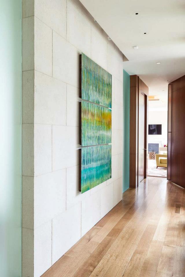 Contemporary Entry and Hall