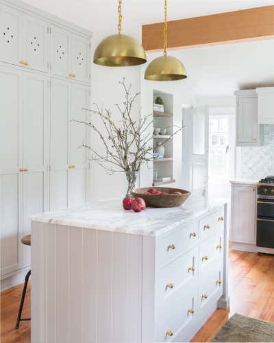  English Country Family Home Kitchen. Juneau by Heidi Caillier Design.