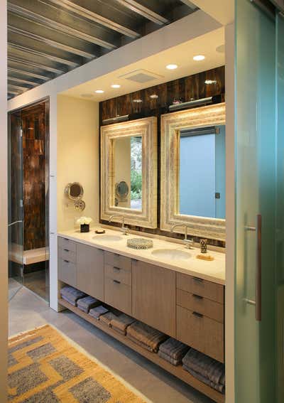  Contemporary Family Home Bathroom. Montecito Residence by RIOS.