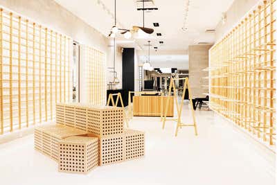  Contemporary Retail Open Plan. Lululemon Lab by Anna Karlin.
