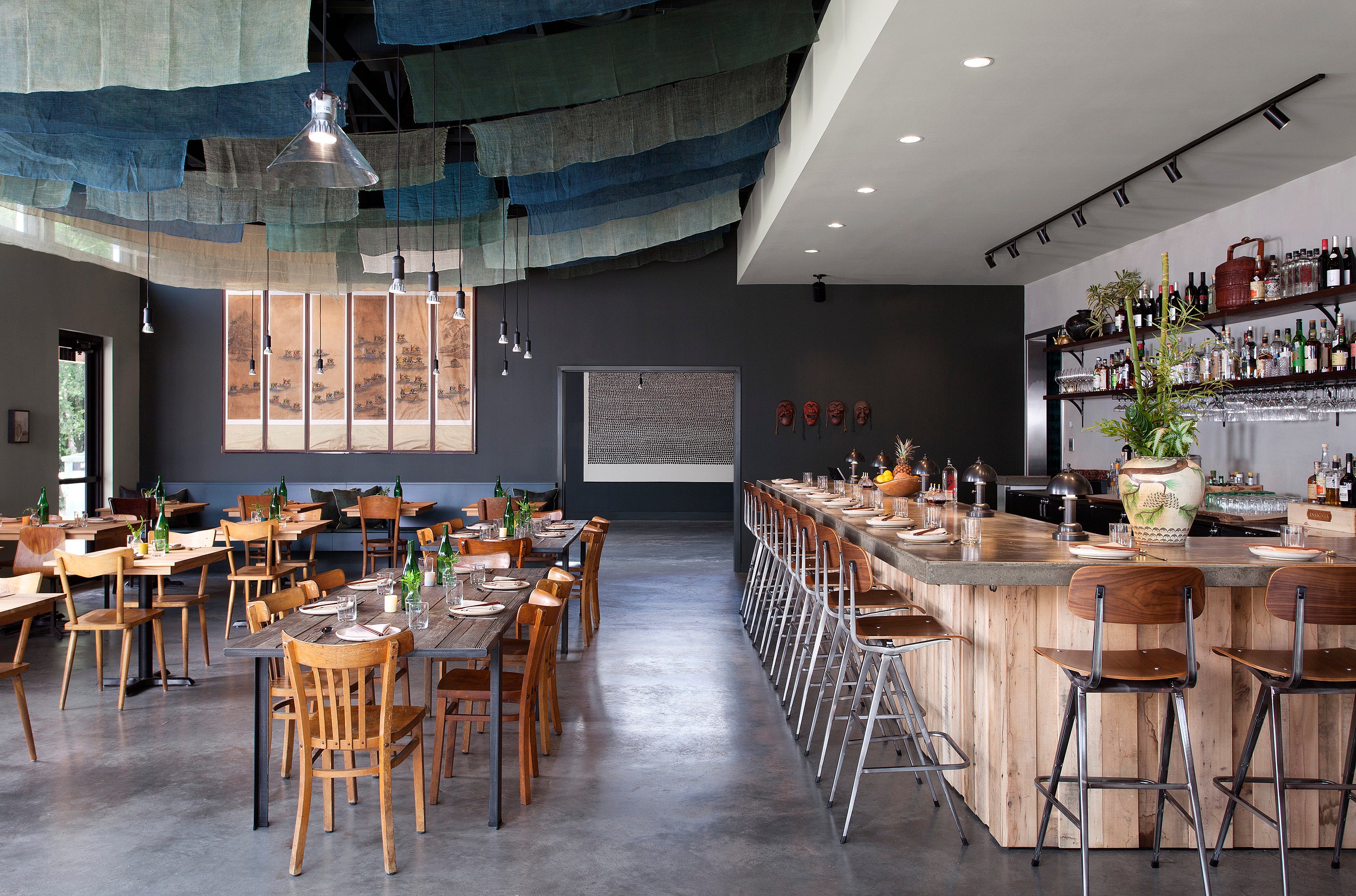 Transitional Dining Room