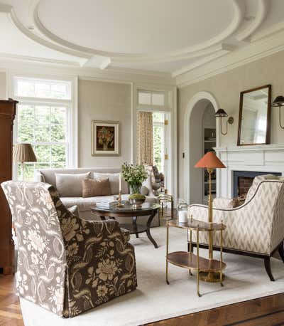  Traditional Family Home Living Room. New Construction by Rosen Kelly Conway Architecture & Design.