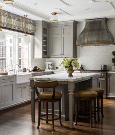  Traditional Family Home Kitchen. New Construction by Rosen Kelly Conway Architecture & Design.