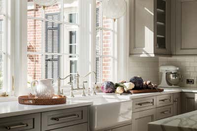  Traditional Family Home Kitchen. New Construction by Rosen Kelly Conway Architecture & Design.