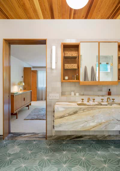  Modern Family Home Bathroom. Tafel House by Andrew Franz Architect PLLC.