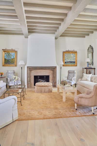  Traditional Family Home Living Room. Desert Retreat by Solis Betancourt & Sherrill.