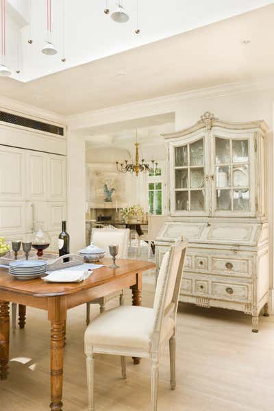  French Kitchen. Beltway Beauty by Solis Betancourt & Sherrill.