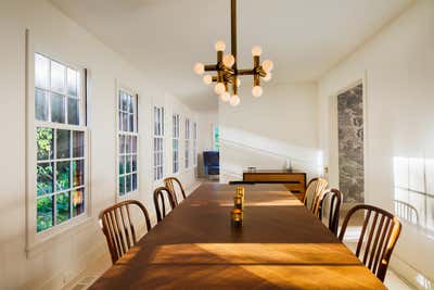  Modern Farmhouse Vacation Home Dining Room. North Fork Renovation by Elskaworks Inc..
