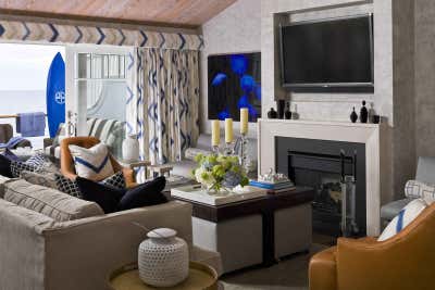  Eclectic Beach Style Beach House Living Room. MONTAUK BEACH HOUSE by Philip Gorrivan Design.