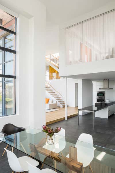  Contemporary Apartment Dining Room. Laconia Loft East by Hacin + Associates.