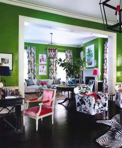  Traditional Family Home Living Room. Branca by Branca, Inc..