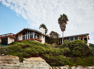  Beach Style Beach House Exterior. La Jolla  by Eddie Lee Inc..