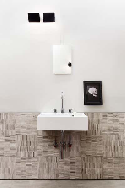  Contemporary Apartment Bathroom. Mercer Street Loft by DHD Architecture & Interior Design.