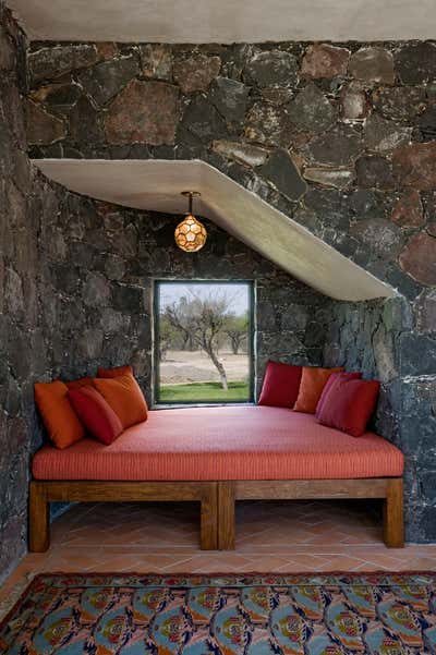 Organic Vacation Home Office and Study. Casa San Miguel de Allende - Mexico House by DHD Architecture & Interior Design.