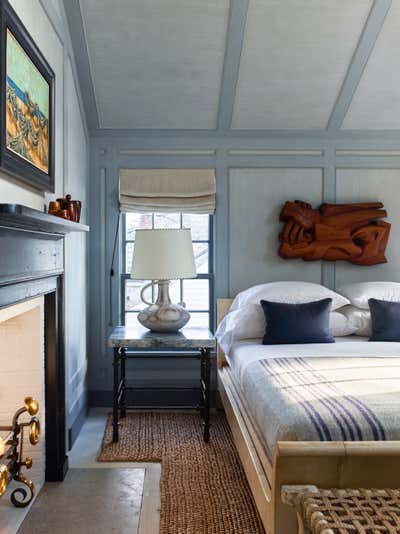 Traditional Mixed Use Bedroom. 1stdibs 50 2019 II by The 1stdibs 50.