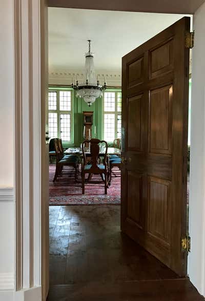  English Country Dining Room. English Country House by d'Erlanger and Sloan.