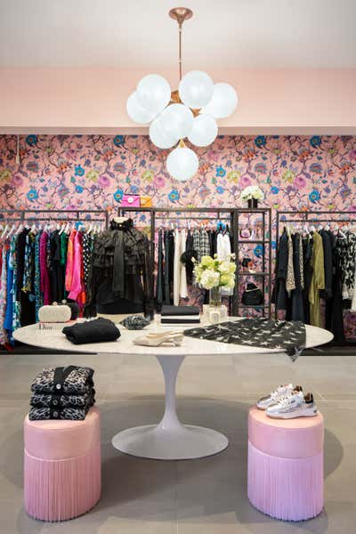  Bohemian Eclectic Retail Entry and Hall. Tropical Chic Retail Store - Olivia Boutique by Fernando Rodriguez Studio.