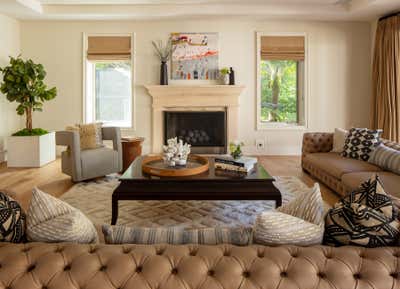 Mediterranean Living Room. Modern Mediterranean  by Lisa Queen Design.