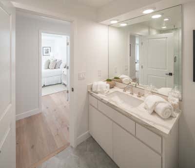  Modern Apartment Bathroom. Project 202 by Elisa Baran LLC.