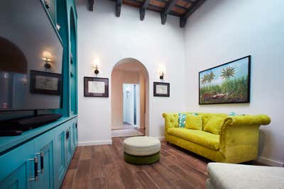  Traditional Family Home Office and Study. Old San Juan Restoration  by Fernando Rodriguez Studio.