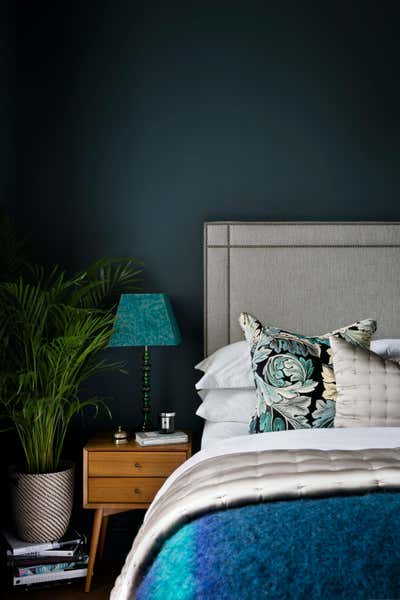  Eclectic Apartment Bedroom. West London Apartment by Shanade McAllister-Fisher Design.