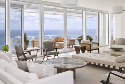  Mid-Century Modern Apartment Living Room. Surfside Residence by Joe Serrins Architecture Studio.
