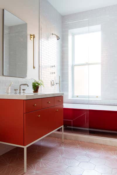  Contemporary Family Home Bathroom. Brooklyn Heights Townhouse  by Elizabeth Roberts Architects.