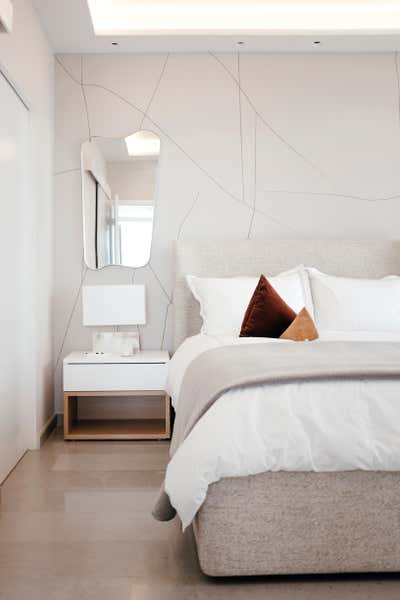  Eclectic Apartment Bedroom. BH Apartment by Desiree Casoni.