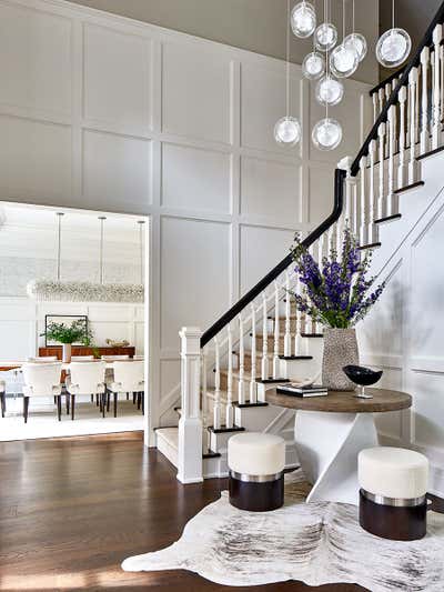 Modern Beach House Entry and Hall. Southampton 2 by Vanessa Rome Interiors.