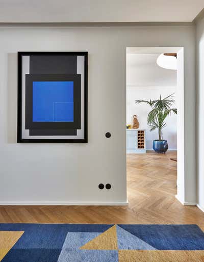  Mid-Century Modern Family Home Entry and Hall. Wilrijk - ae by Æ Studio.