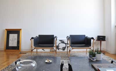 Modern Apartment Living Room. CASA GIUSEPPE TERRAGNI by Uli Wagner Design Lab.