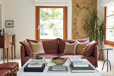  Transitional Family Home Living Room. Heritage Modern by Prospect Refuge Studio.