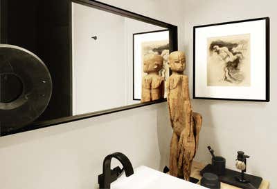  Modern Apartment Bathroom. Pacific Heights Residence by Studio AHEAD.
