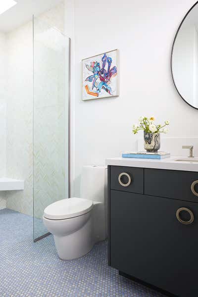  Contemporary Beach House Bathroom. redondo beach refined by Black Lacquer Design.