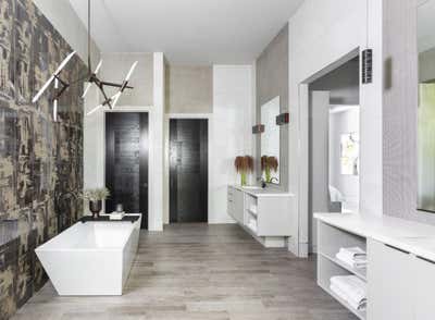 Industrial Family Home Bathroom. SK RESIDENCE by Contour Interior Design.