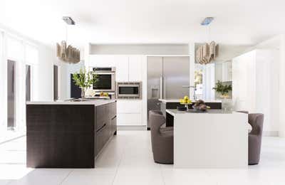 Modern Family Home Kitchen. MC RESIDENCE by Contour Interior Design.