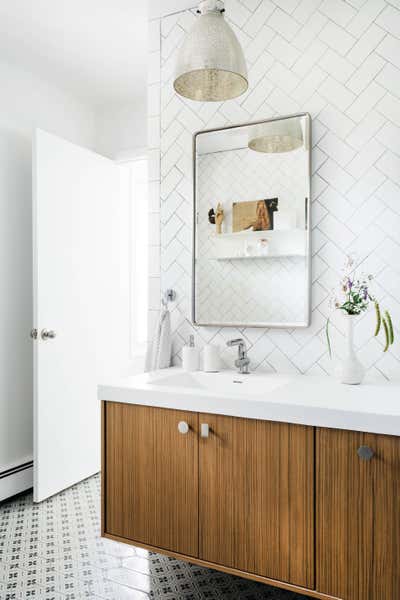  Mid-Century Modern Family Home Bathroom. Hudson Valley Midcentury Modern by Ana Claudia Design.