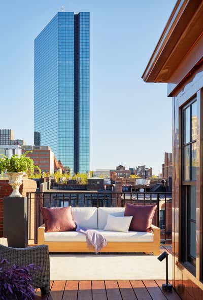 Mid-Century Modern Apartment Patio and Deck. Back Bay Brownstone by Lisa Tharp Design.