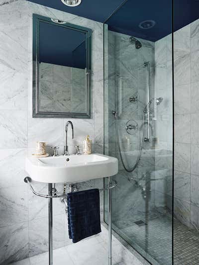  Contemporary Apartment Bathroom. New York Pied-A-Terre by Greg Natale.