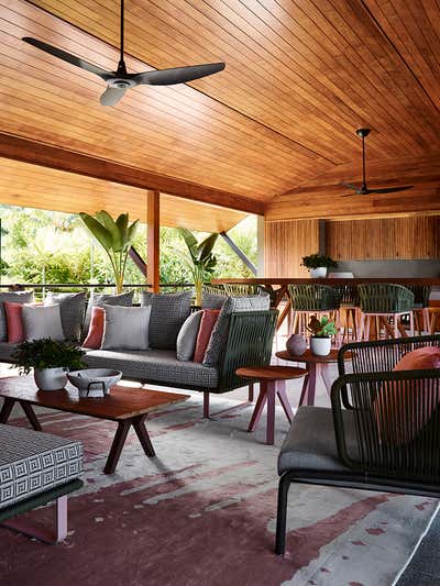  Tropical Transitional Vacation Home Open Plan. Hamilton Island House by Greg Natale.