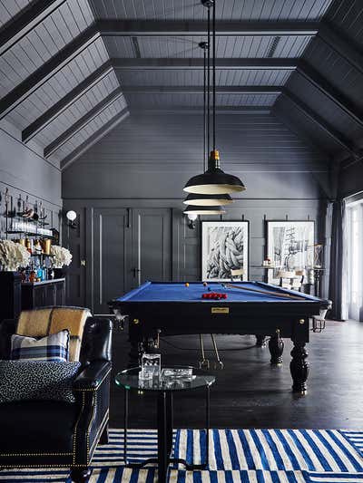  Beach Style Vacation Home Bar and Game Room. Avoca House by Greg Natale.