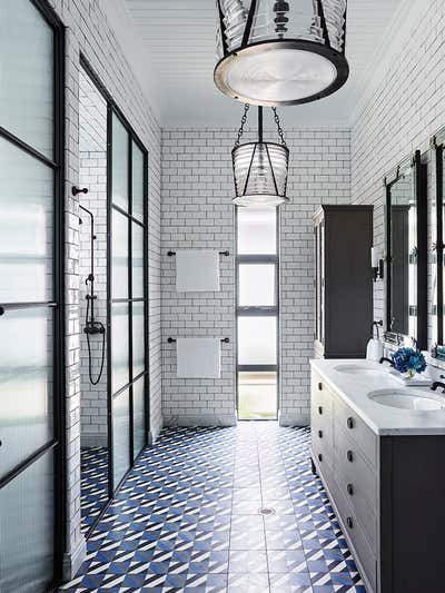 Transitional Vacation Home Bathroom. Avoca House by Greg Natale.